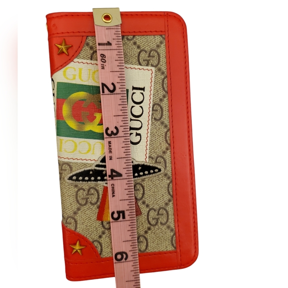 Gucci Supreme GG UFO iPhone 8 Plus, Motorola, Samsung Phone Case - Picture 12 of 13